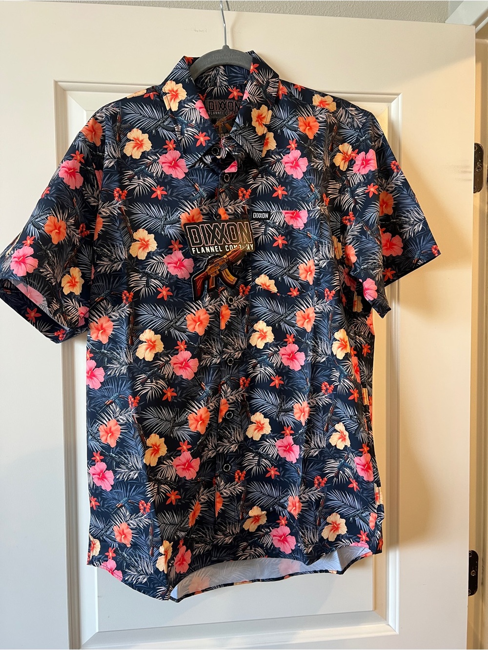 DIXXON Navy Tropical Floral Button-Down Shirt